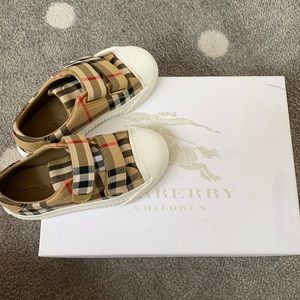 Burberry toddler sneakers